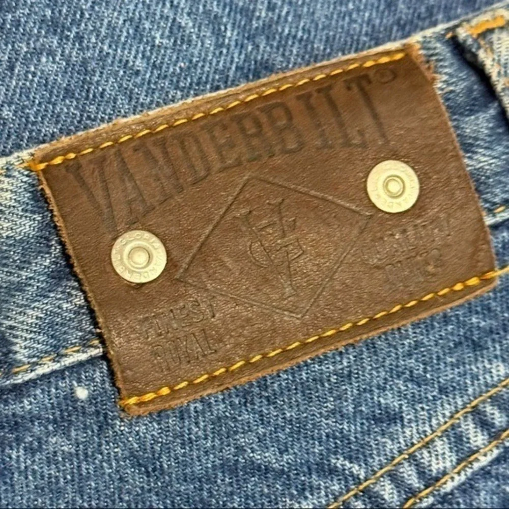 Gloria Vanderbilt 👖🦢 gloria